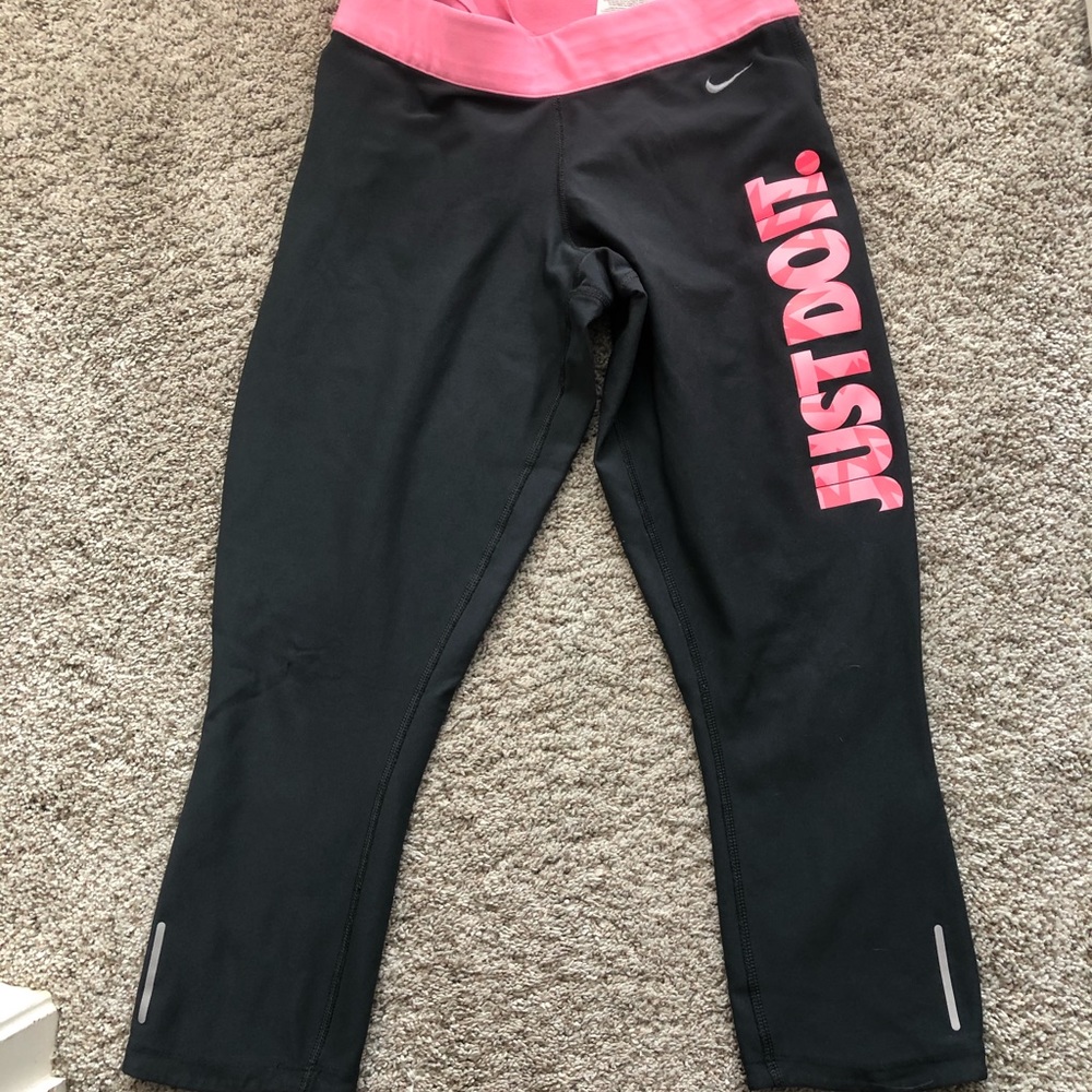 Nike crop pants size medium dri fit